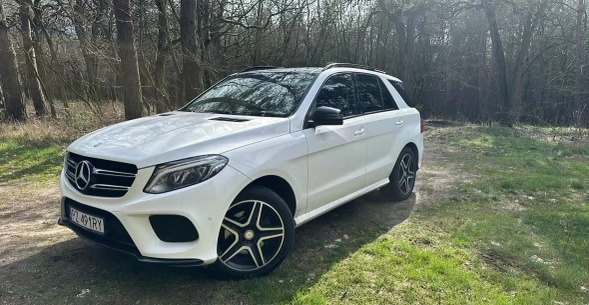 Mercedes-Benz GLE cena 166000 przebieg: 212600, rok produkcji 2015 z Kostrzyn małe 79